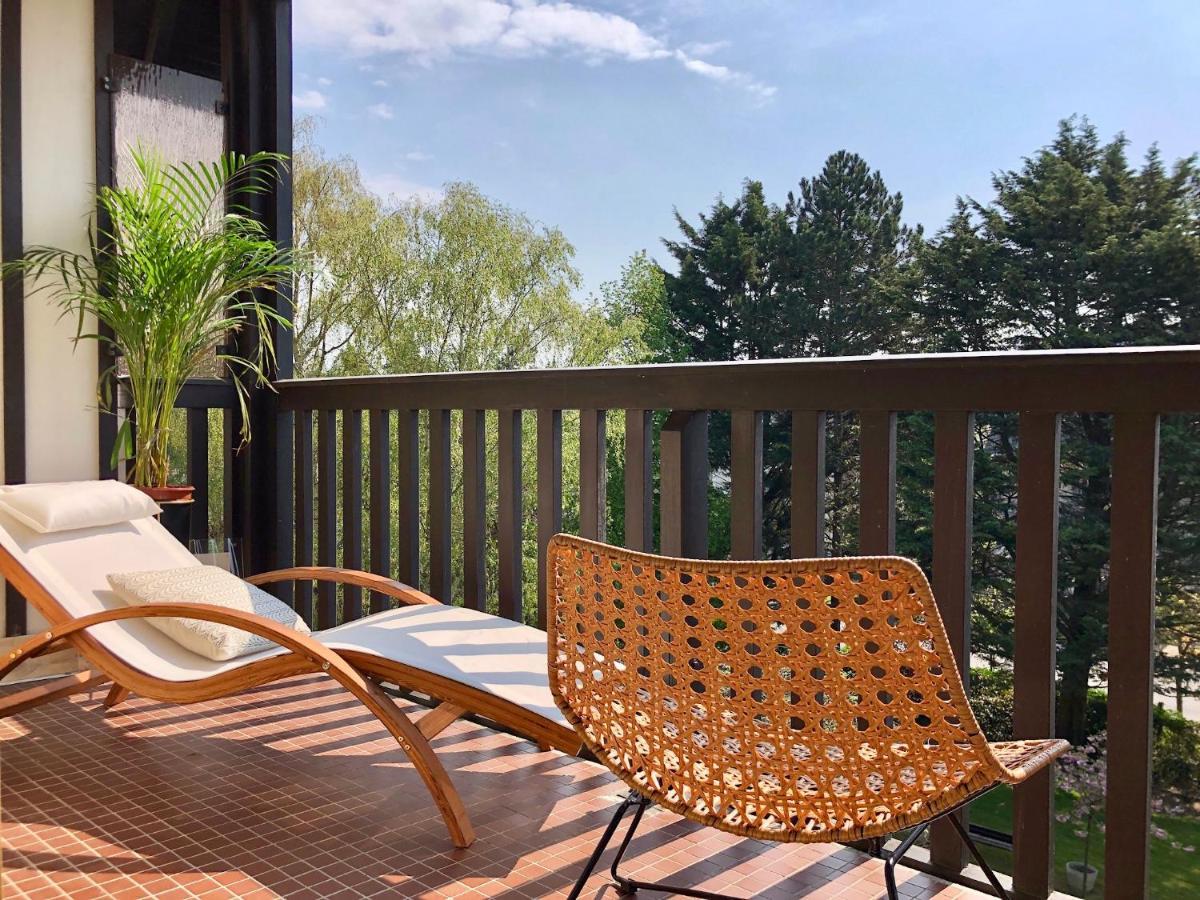 Beau Studio Terrasse Vue Jardin - A 2 Pas De La Mer Deauville Exterior foto