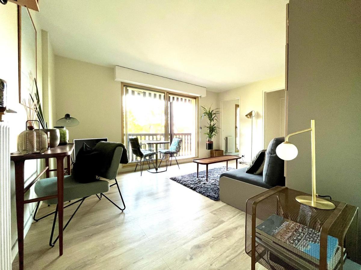 Beau Studio Terrasse Vue Jardin - A 2 Pas De La Mer Deauville Exterior foto